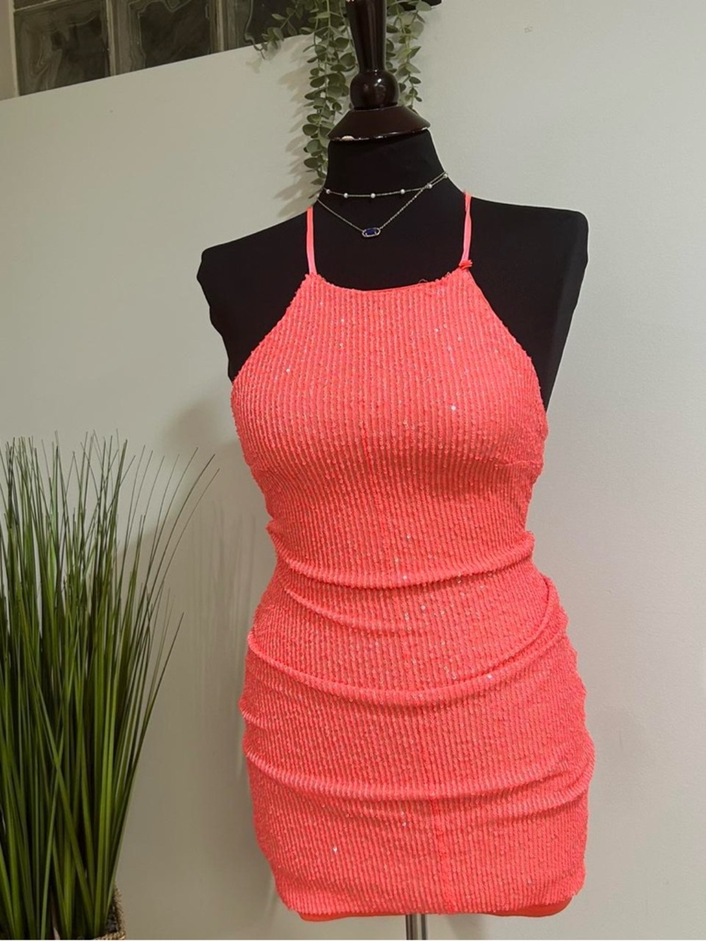 Sleeveless Coral Mini Dress For Hoco, Parties, or Sorority Events ! Size XS
